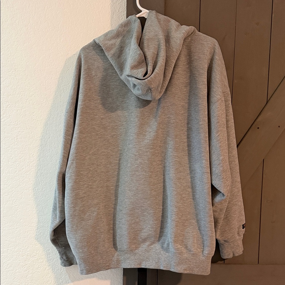 Jansport Gray Wisconsin Men's Sweater - Picture 2 of 4